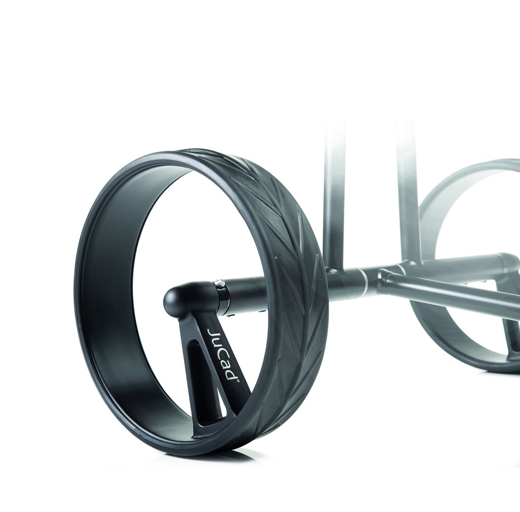 JuCad Phantom Black on black Titan renkaat