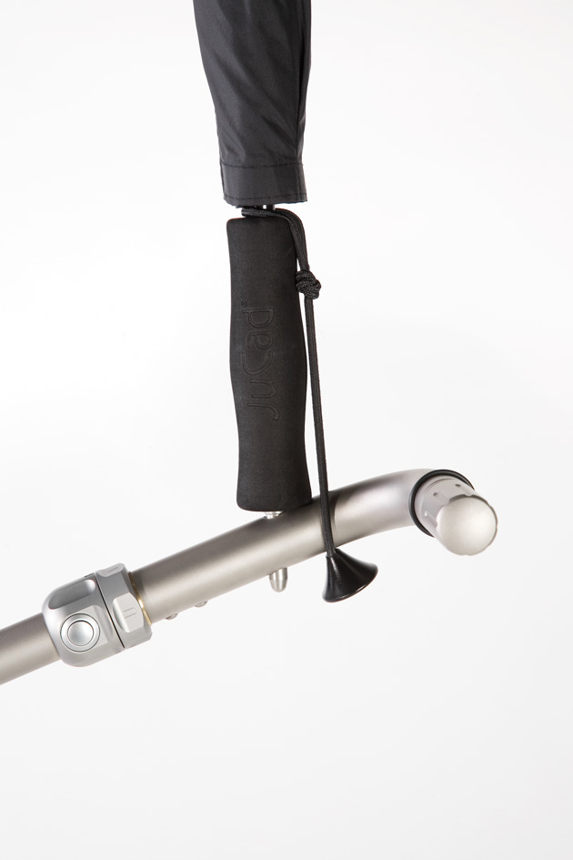 JuCad automaattinen sateenvarjo piikillä, kiinnitys nyörillä